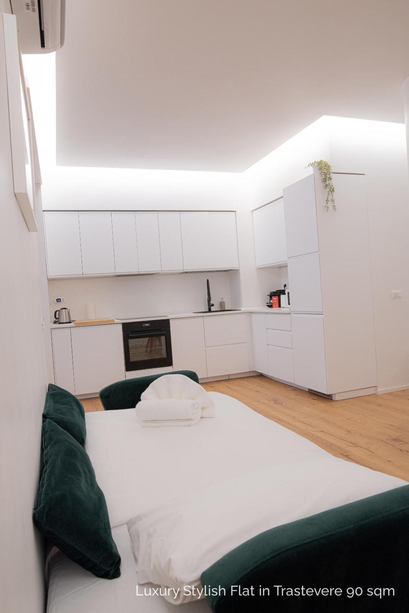 La Dolce Vita - Luxury Stylish Flats In Trastevere 70-90Sqm Rome Luaran gambar