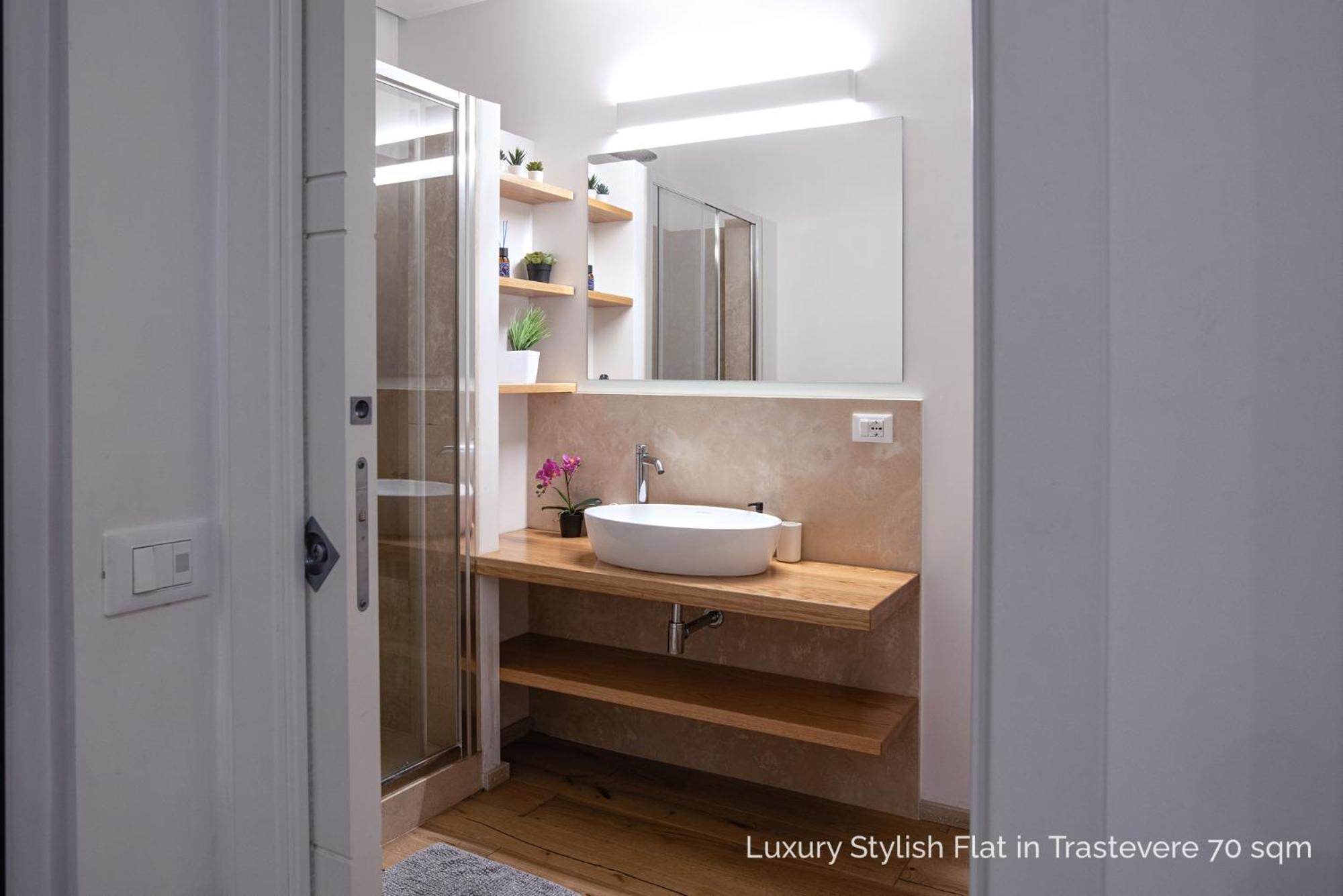 La Dolce Vita - Luxury Stylish Flats In Trastevere 70-90Sqm Rome Luaran gambar