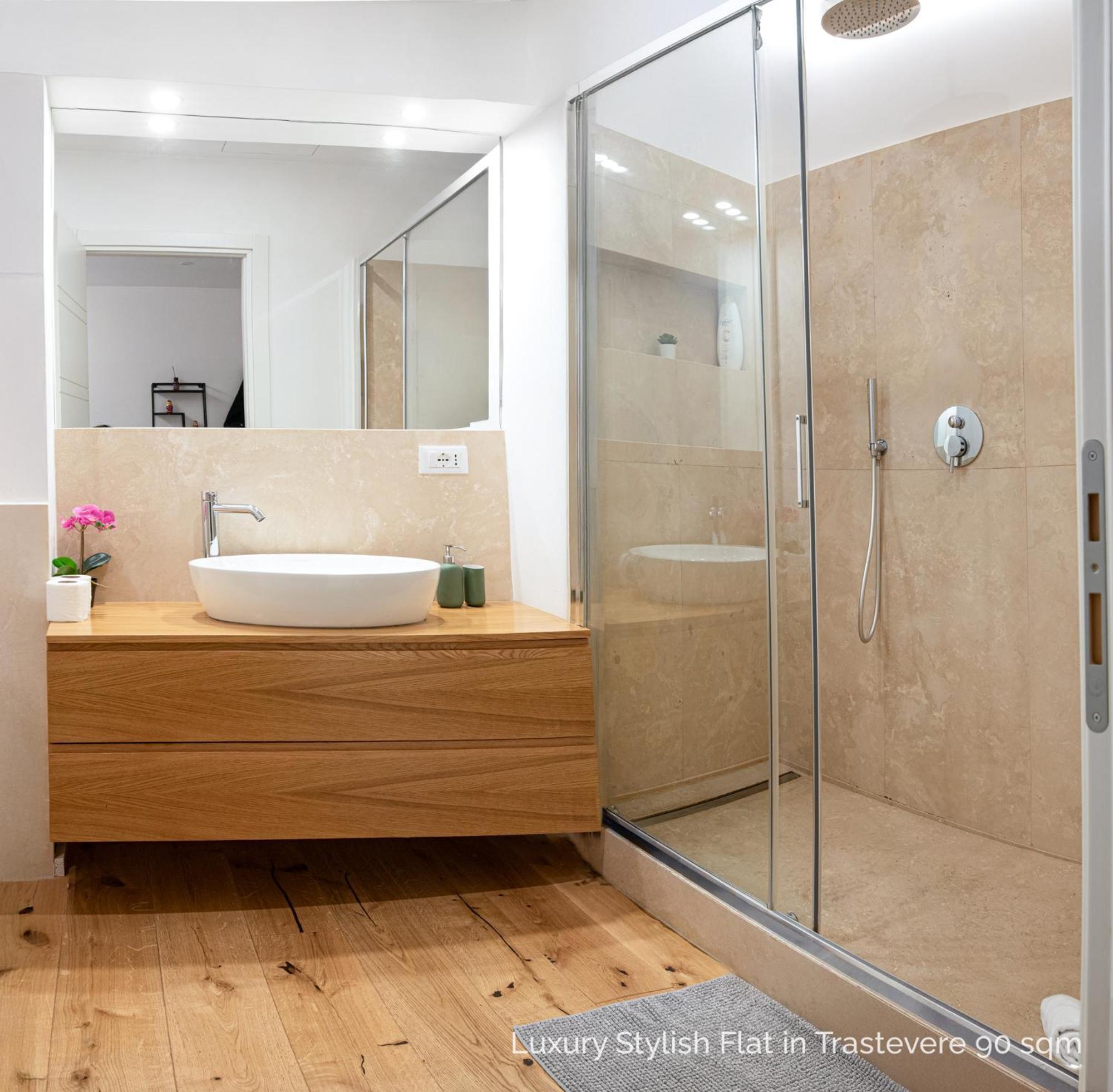 La Dolce Vita - Luxury Stylish Flats In Trastevere 70-90Sqm Rome Luaran gambar
