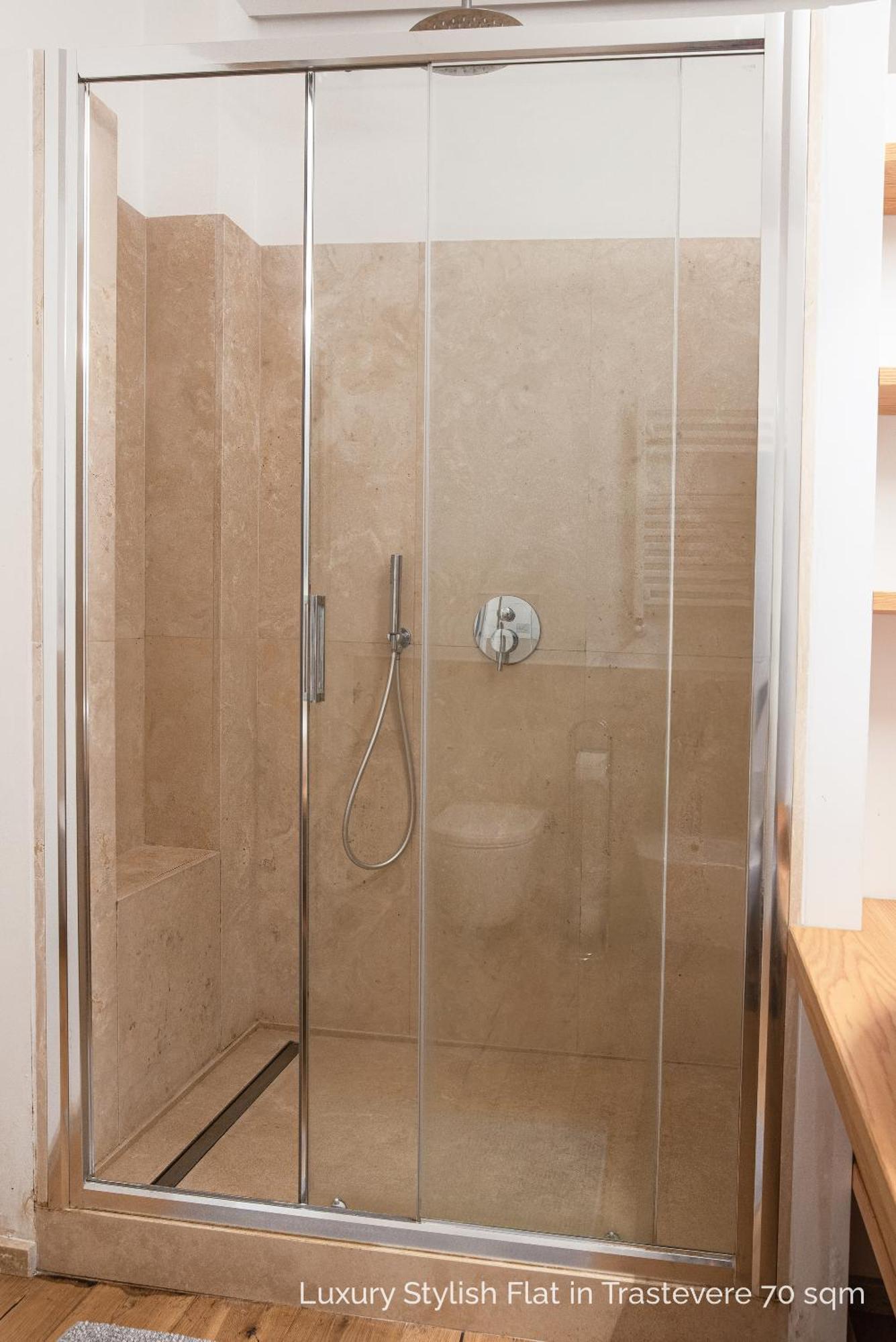 La Dolce Vita - Luxury Stylish Flats In Trastevere 70-90Sqm Rome Luaran gambar